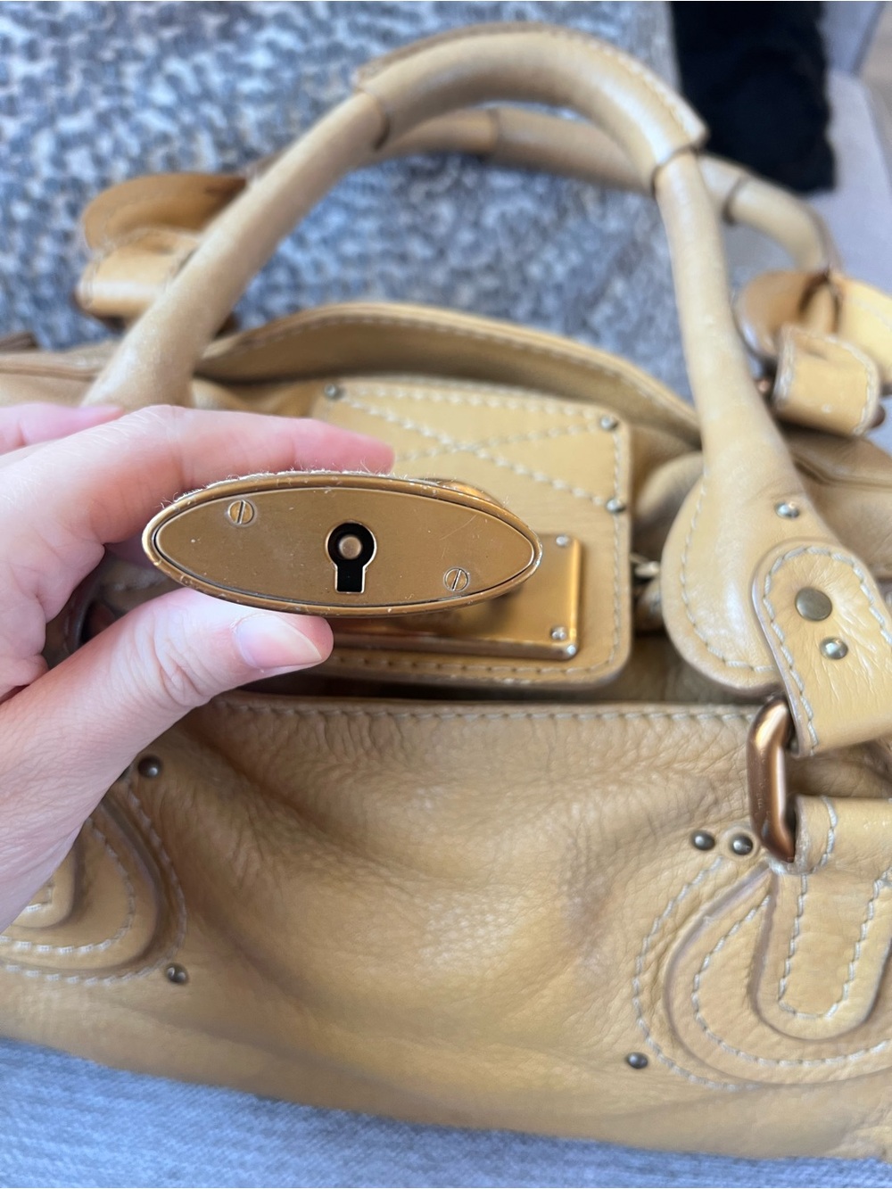 Chloe Paddington Tan Beige Mustard Leather Handbag with Gold Accents - Picture 11 of 16